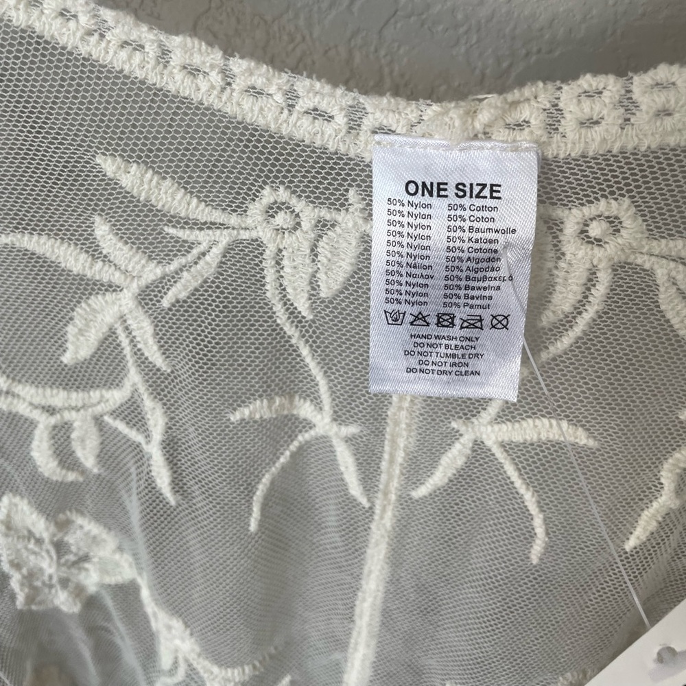 Icing Cream Lace Robe. Size OS - Picture 11 of 11